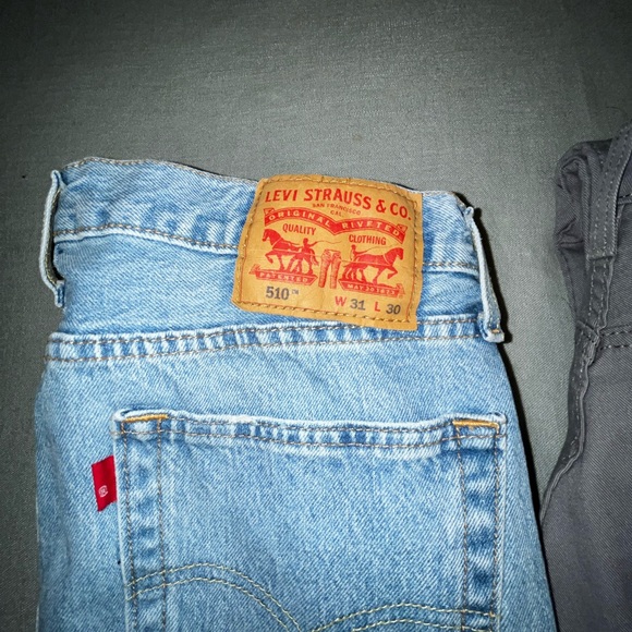 Levi’s Jeans 31/30 - Picture 2 of 4